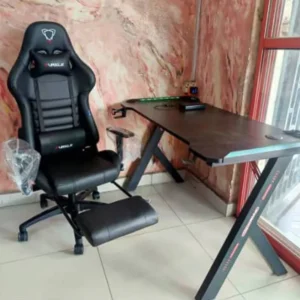 Gaming Chair with Table